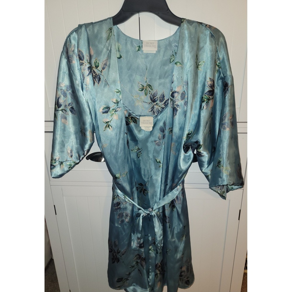 Secret Treasures Women's Medium Blue Floral Satin Robe and Slip Set vintage